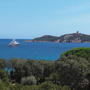 Villa à Pinarello-2mn à pied de la plage-vue mer